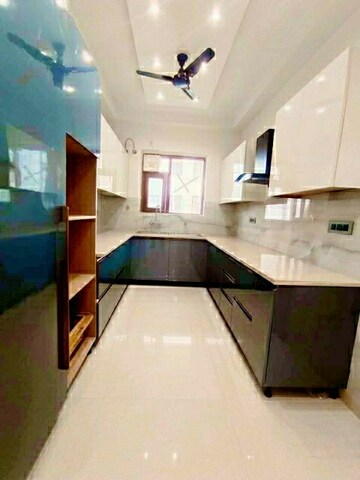 Kitchen in 4 BHK Builder Floor at Green Fields Colony – for Sale