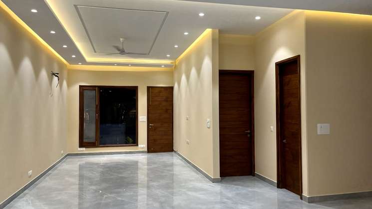 3 Bedroom 350 Sq.Yd. Villa in Mullanpur Chandigarh