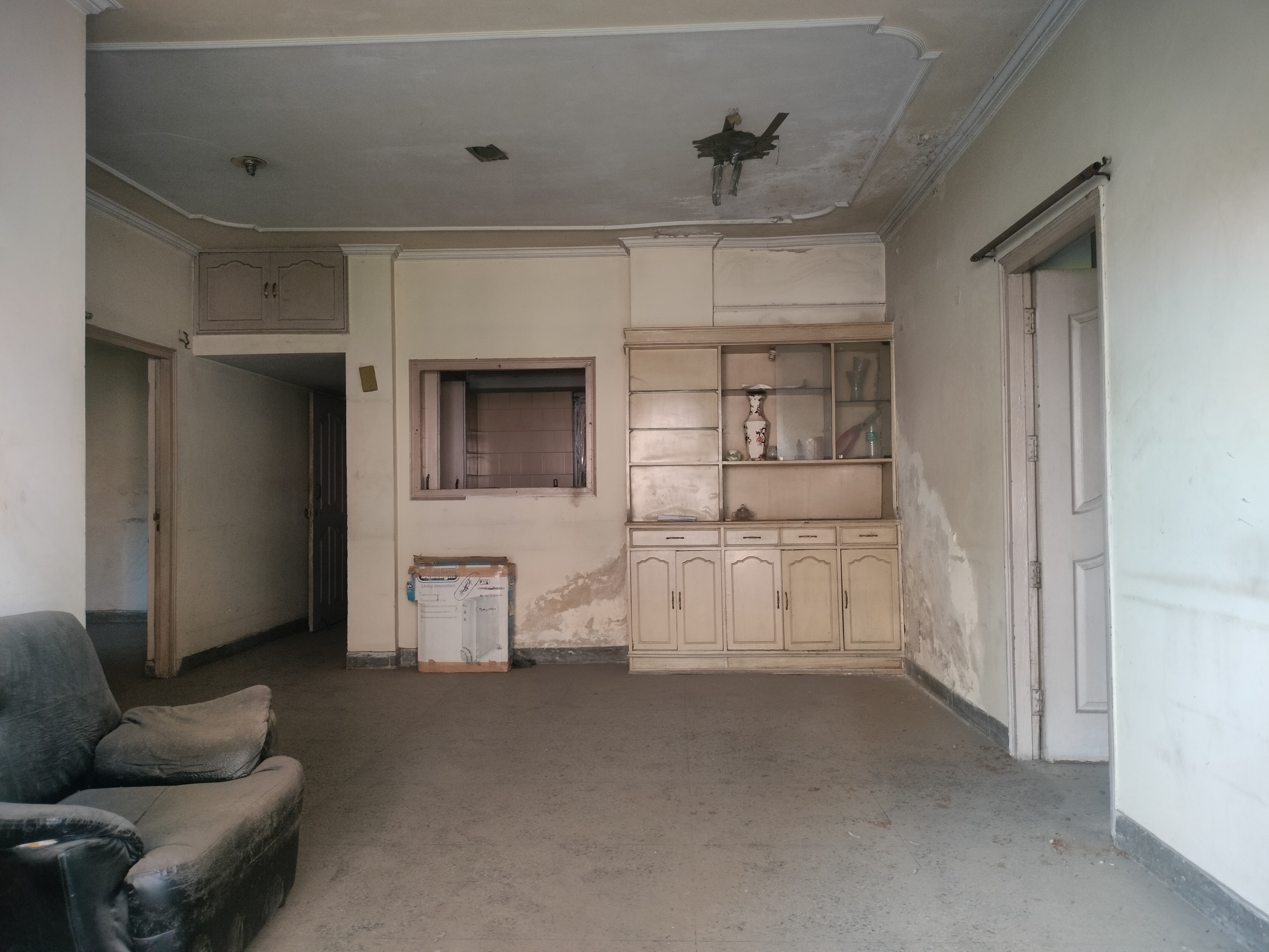 Resale 3 Bedroom 1250 Sq.Ft. Apartment in Mitradeep Apartment, Ip