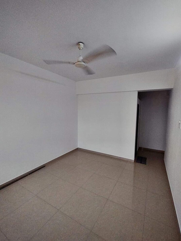 Room, rajhans-kshitij 2 Bedroom 595 Sq.Ft. Apartment In Vasai West Palghar 6810061