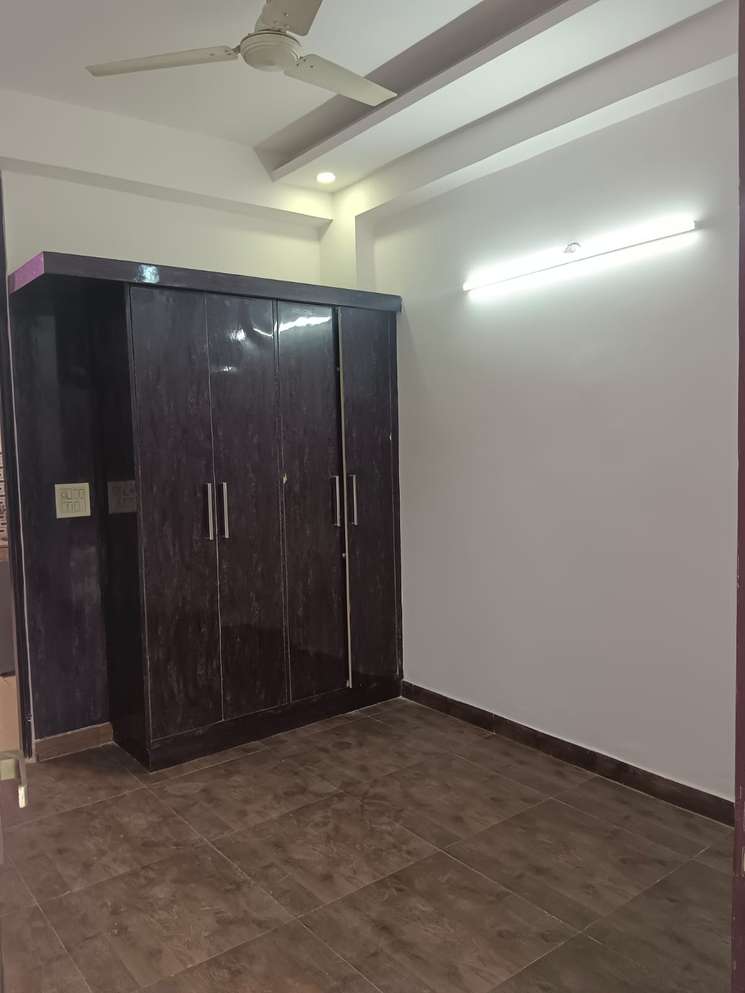 3 Bedroom 112 Sq.Yd. Builder Floor in Indrapuram Ghaziabad