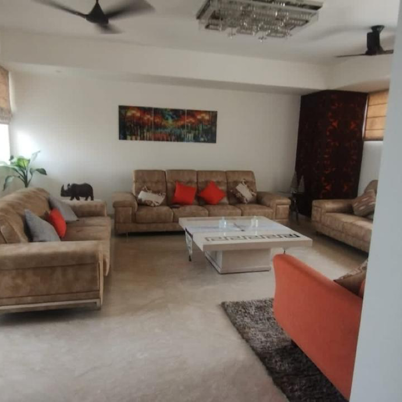 4 BHK + Servant Room Penthouse For Rent in Emaar The Palm Drive-The Premier Terraces