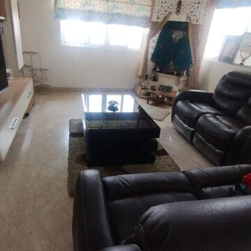 Living Room in 4 BHK Penthouse at Emaar The Palm Drive-The Premier Terraces, Sector 66 – for Rent
