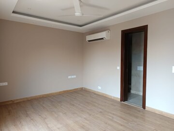 Room in 3 BHK Builder Floor at Greater Kailash I – for Sale