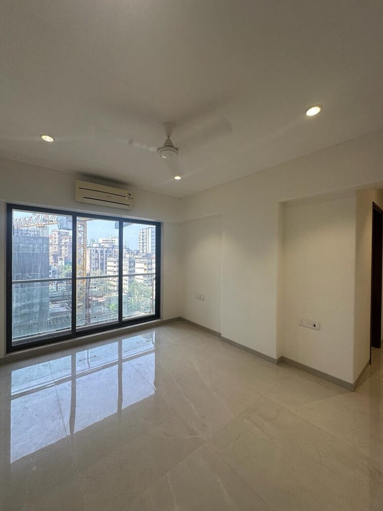 Room, eminente-i 1 Bedroom 630 Sq.Ft. Apartment In Khar West Mumbai 6813218