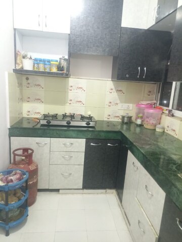 Kitchen in 2.5 BHK Apartment at Ansal Sushant Golf city, Sushant Golf City – for Rent
