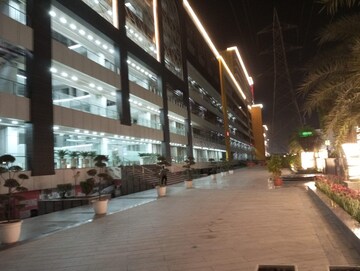 Commercial Shop 250 Sq.Ft. For Resale in Sector 75 Noida  6817515