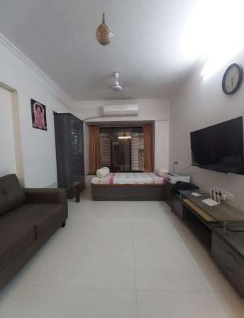 2 BHK Apartment For Resale in Vile Parle East Mumbai 6817763