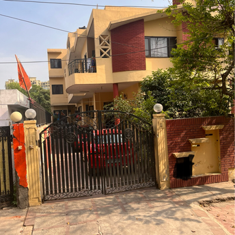 6+ BHK Villa For Resale in Sector 61 Noida 6817927