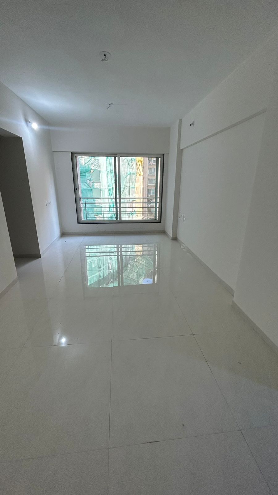 2 BHK Apartment For Rent in Shreeji Atlantis Malad West Mumbai  6822637