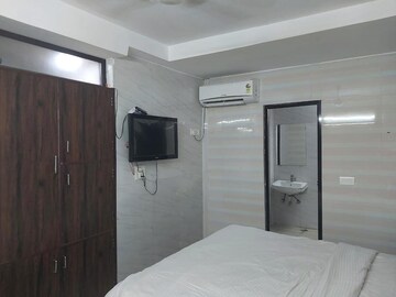 3 BHK Builder Floor For Resale in Dwarka Mor Delhi  6824608