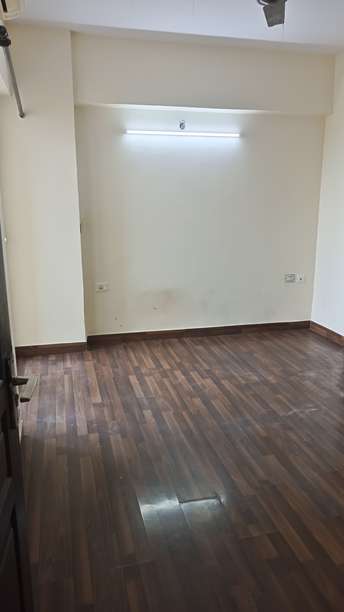 2 BHK Apartment For Rent in Sethi Max Royale Sector 76 Noida  6826941