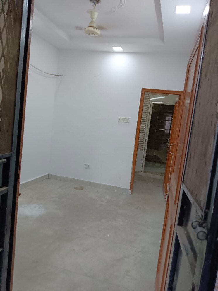 Room, lajpat nagar 1 Bedroom 451 Sq.Ft. Builder Floor In Lajpat Nagar Delhi 6827519