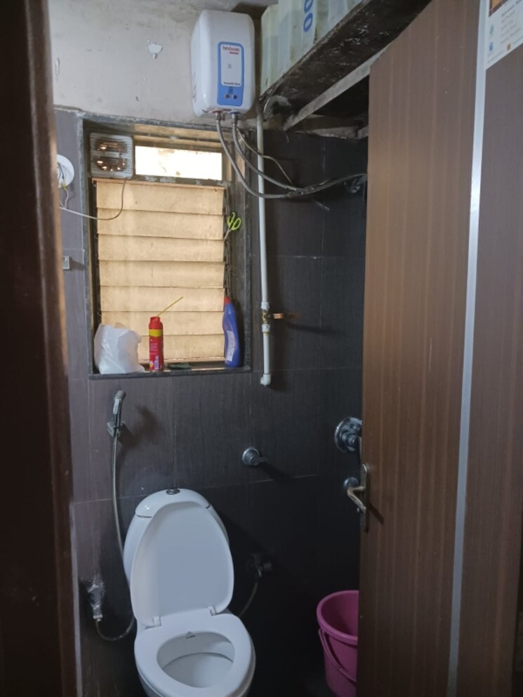 Bathroom, regency-sarvam 2 Bedroom 1000 Sq.Ft. Apartment In Titwala Thane 6827963