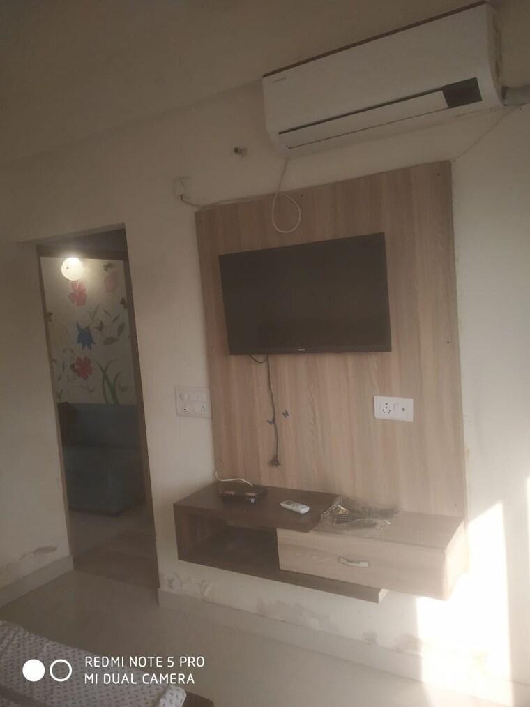undefined, ajhai khurd 1 Bedroom 550 Sq.Ft. Apartment In Ajhai Khurd Vrindavan 6824620