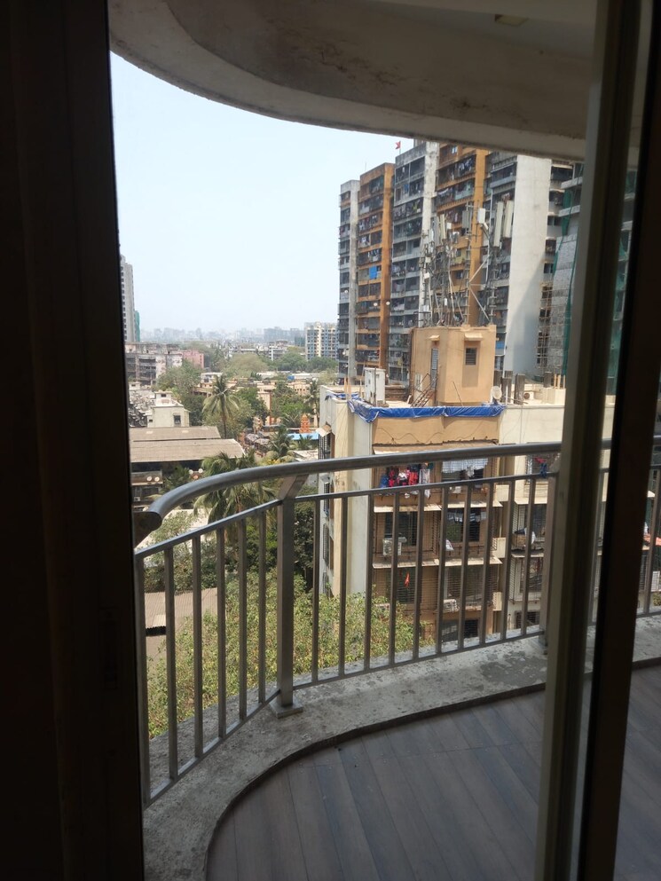 Balcony, hubtown-vedant 2 Bedroom 1450 Sq.Ft. Apartment In Sion East Mumbai 6829047