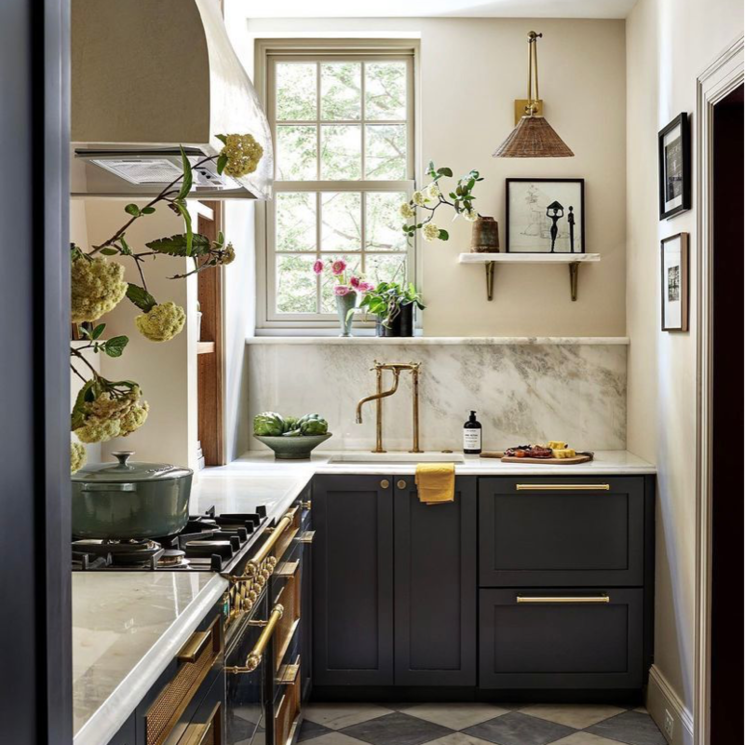 Kitchen, vasant vihar 4 Bedroom 4550 Sq.Ft. Builder Floor In Vasant Vihar Delhi 6831521