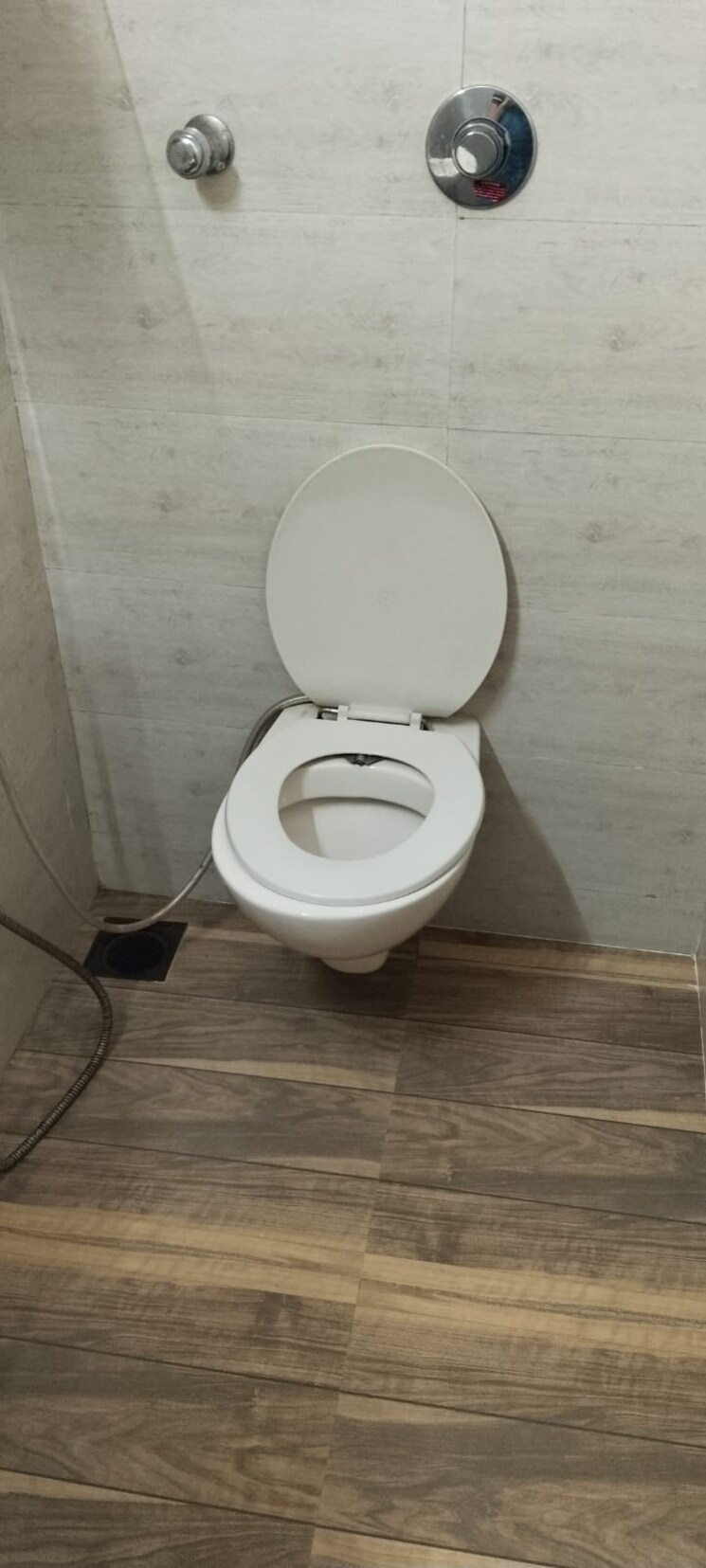 Bathroom, shah-chheda-mahavir-ornate 4 Bedroom 1800 Sq.Ft. Apartment In Kopar Khairane Navi Mumbai 6831545