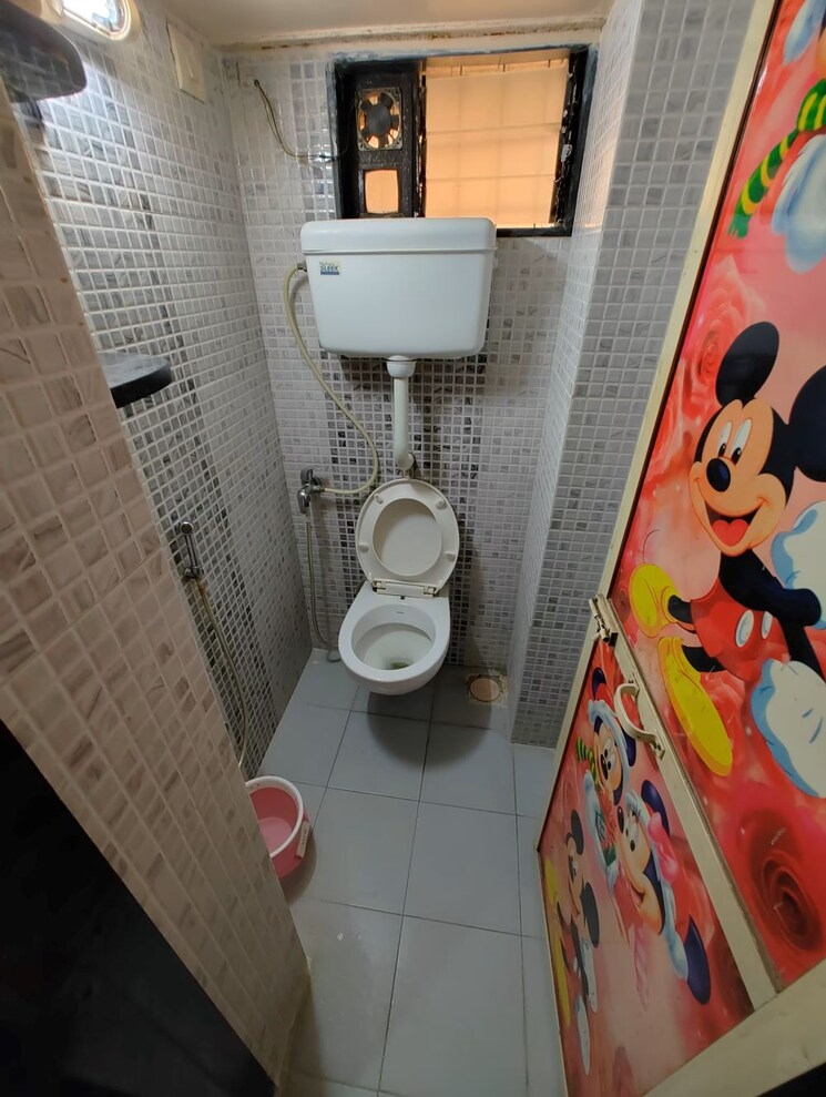 Bathroom, new-aishwarya-building 2 Bedroom 540 Sq.Ft. Apartment In Mulund West Mumbai 6824750