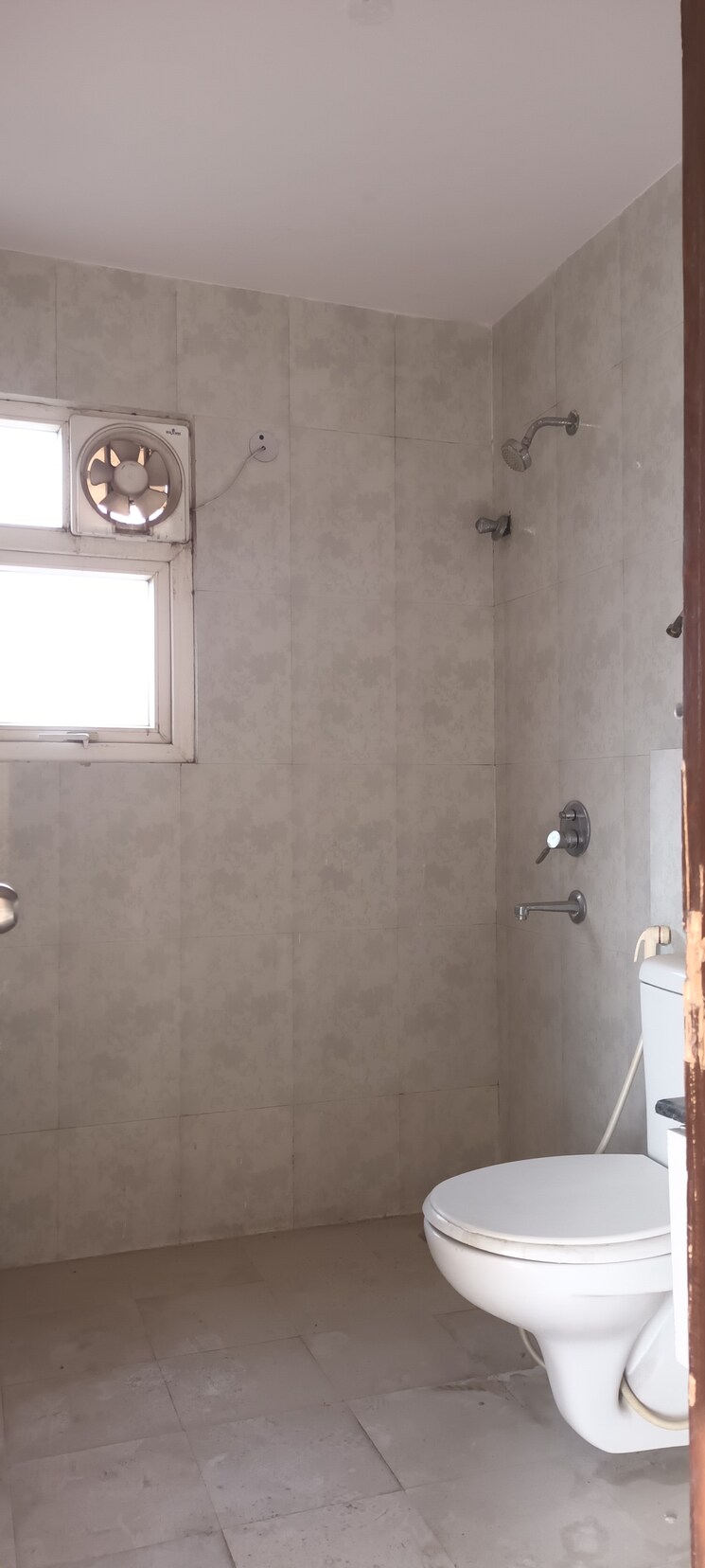 Attached Bathroom, oxirich-avenue 3 Bedroom 1761 Sq.Ft. Apartment In Ahinsa Khand 2 Ghaziabad 6834167