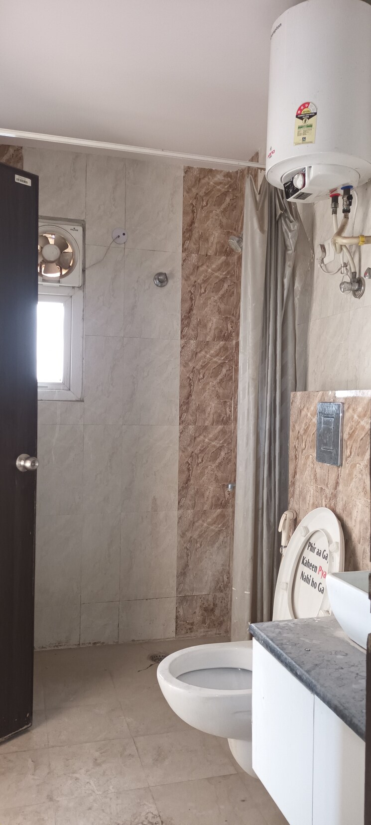 Bathroom, oxirich-avenue 3 Bedroom 1761 Sq.Ft. Apartment In Ahinsa Khand 2 Ghaziabad 6834167