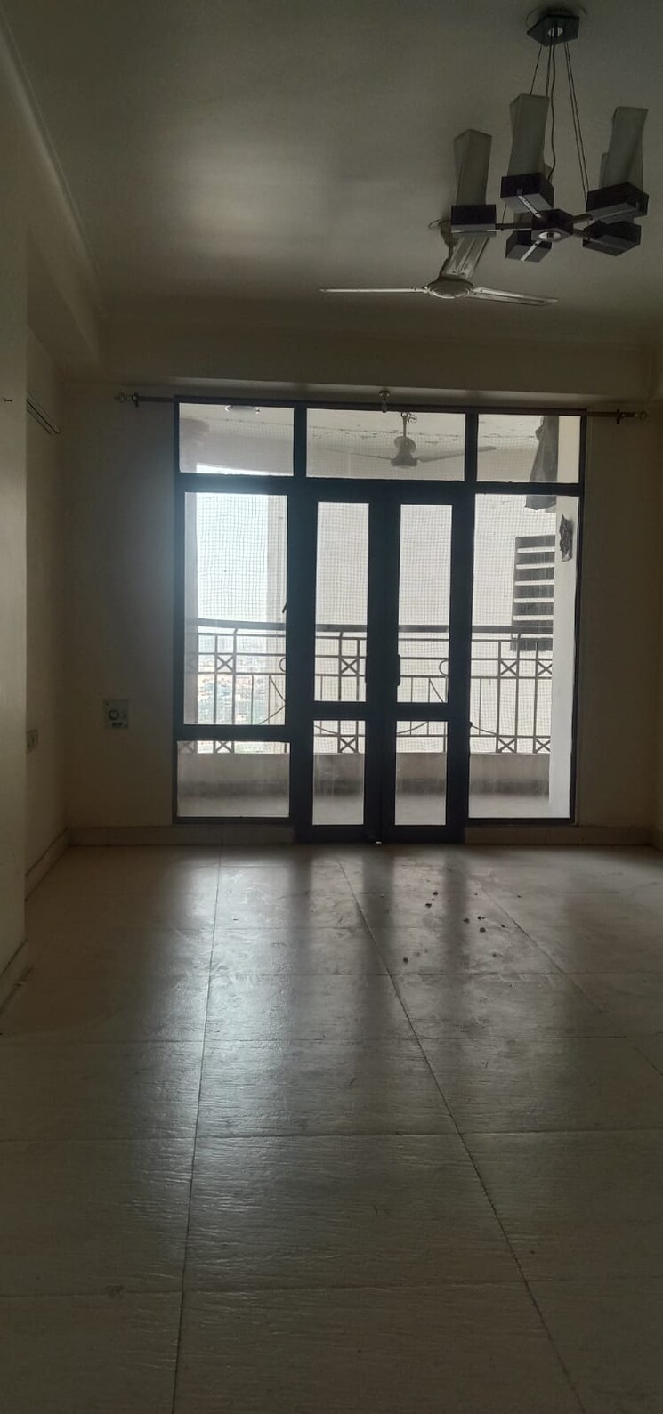 Living Room, oasis-emerald-heights 4 Bedroom 2400 Sq.Ft. Apartment In Vaishali Sector 7 Ghaziabad 6834206