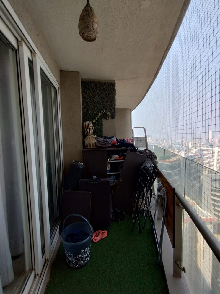 Balcony, lodha-fiorenza 4 Bedroom 1389 Sq.Ft. Apartment In Goregaon East Mumbai 6836137