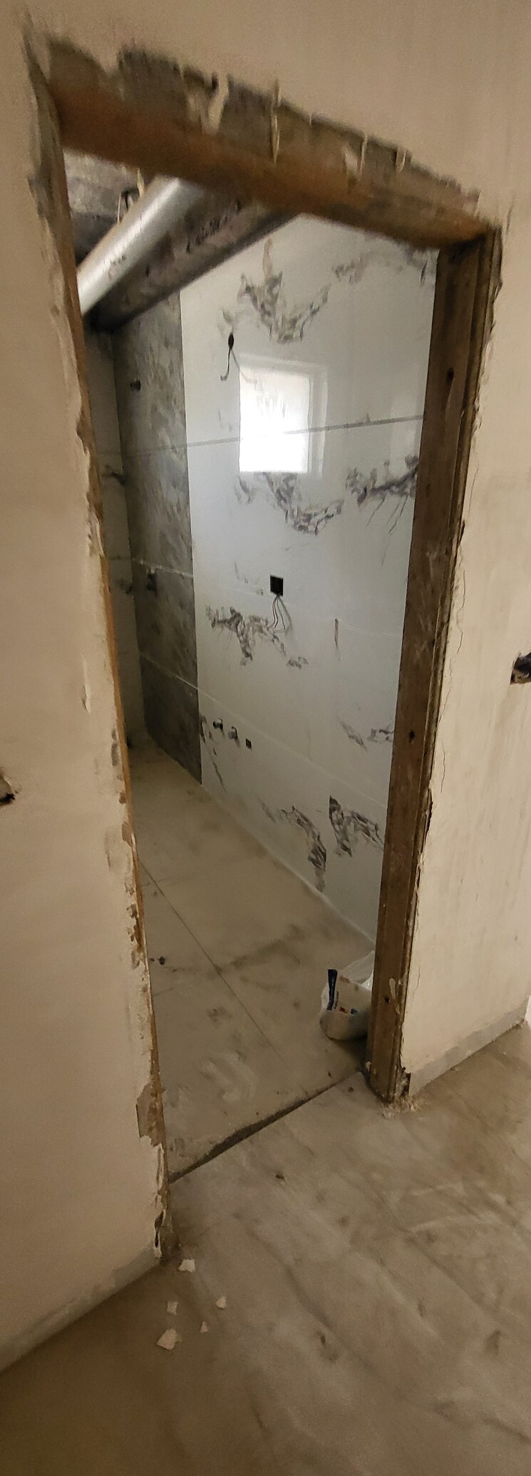 Bathroom, shree-balaji-cghs 4 Bedroom 2200 Sq.Ft. Apartment In Sector 45 Faridabad 6837837