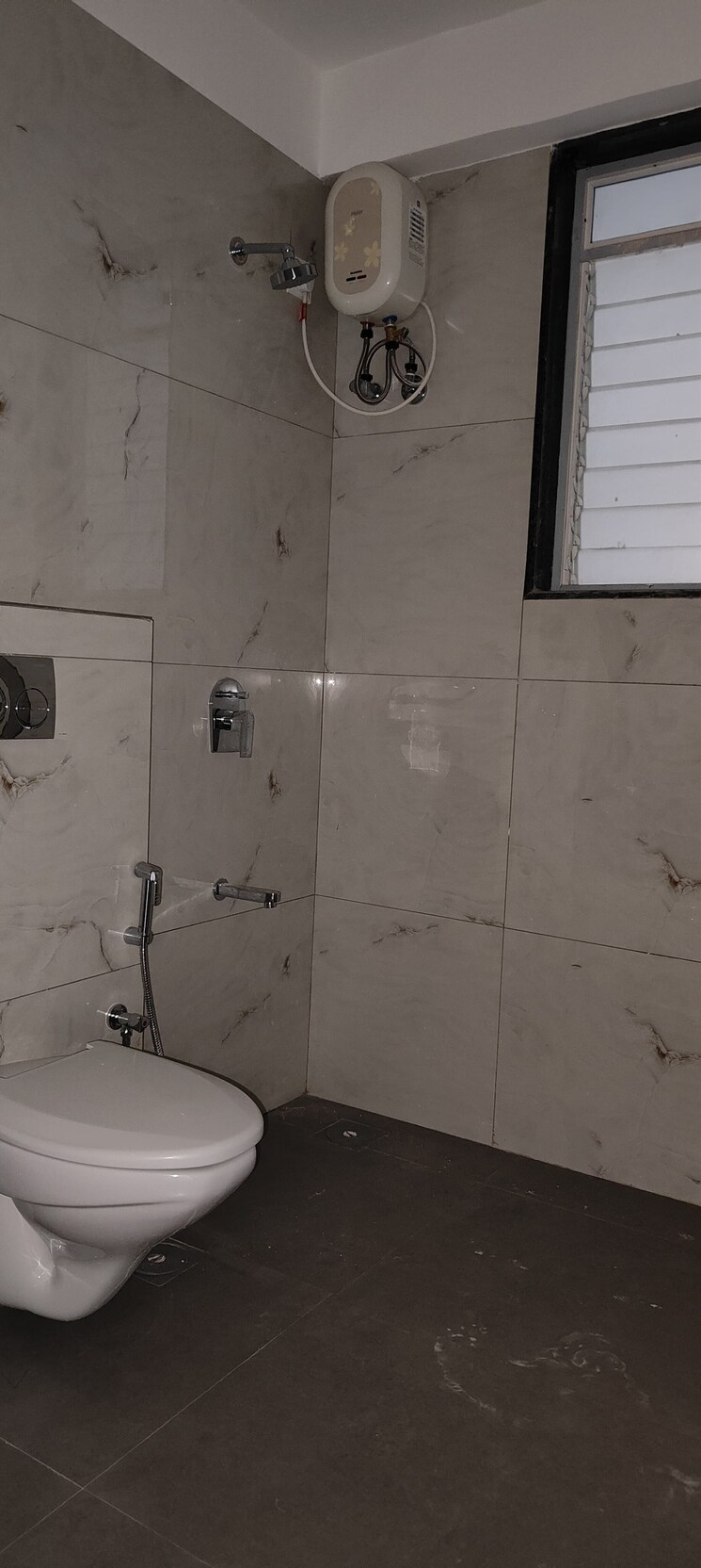 Bathroom, tattva-mittal-cove 2 Bedroom 850 Sq.Ft. Apartment In Andheri West Mumbai 6839529