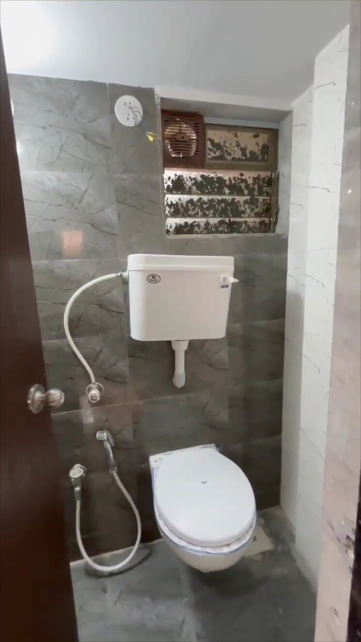 Bathroom, shantee-sunshine-residency 2 Bedroom 815 Sq.Ft. Apartment In Naigaon East Palghar 6840113