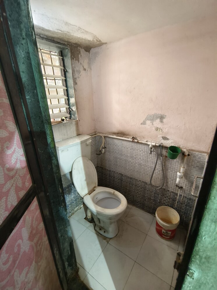 Attached Bathroom, veena-chs-dombivli 1 Bedroom 525 Sq.Ft. Apartment In Dombivli West Thane 6841880