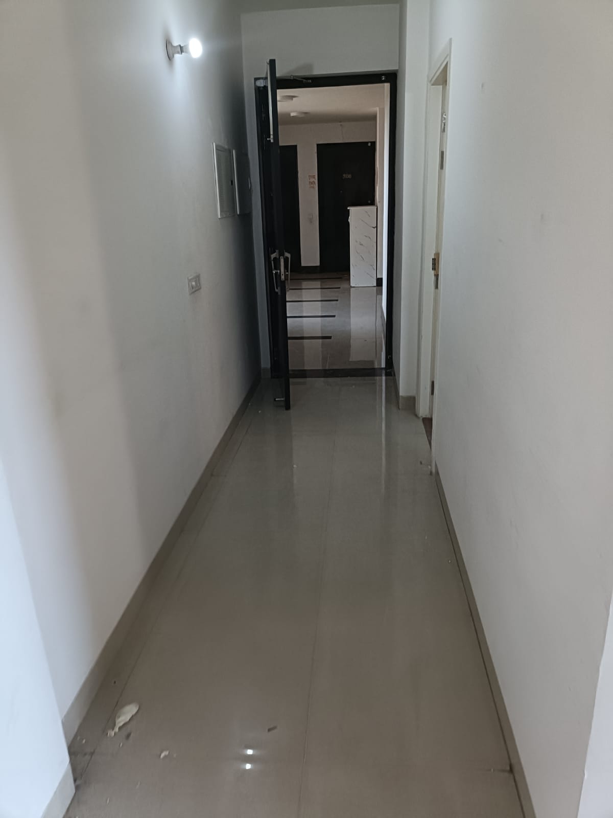 4 BHK + Servant Room 2062 Sq.Ft. Apartment in BPTP Park Prime