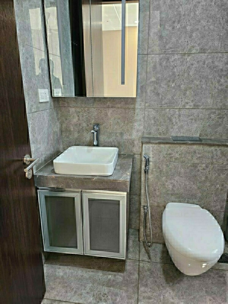 Bathroom, oberoi-enigma 4 Bedroom 2130 Sq.Ft. Apartment In Mulund West Mumbai 6843097