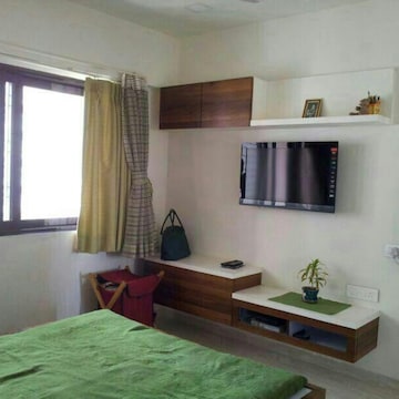 2 BHK Apartment For Resale in The Great Eastern Datar Colony Mumbai  6844033