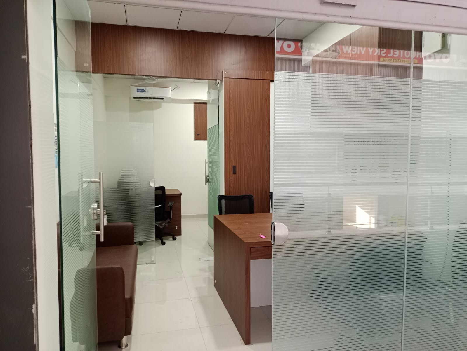 Rental Commercial Office Space 210 Sq.Ft. in Palanpur Surat 6845435