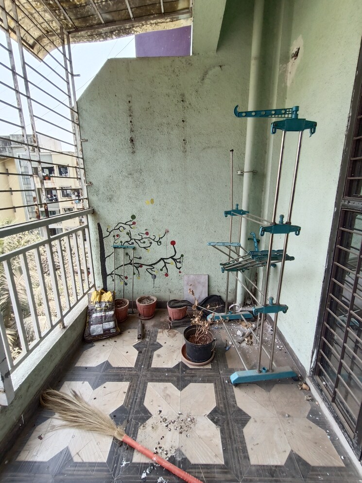 Balcony, vp-anand-green 1 Bedroom 700 Sq.Ft. Apartment In Kalyan West Thane 6845546