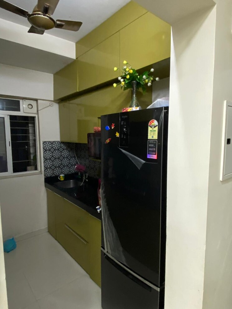 Kitchen, giriraj-chs-naupda 4 Bedroom 2000 Sq.Ft. Apartment In Naupada Thane 6845943