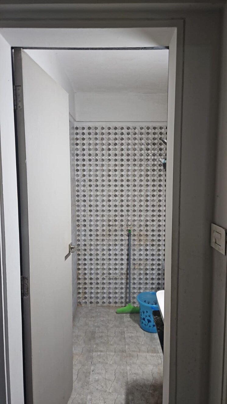Bathroom, brahma-waterbay 1 Bedroom 638 Sq.Ft. Apartment In Kalyani Nagar Pune 6846188