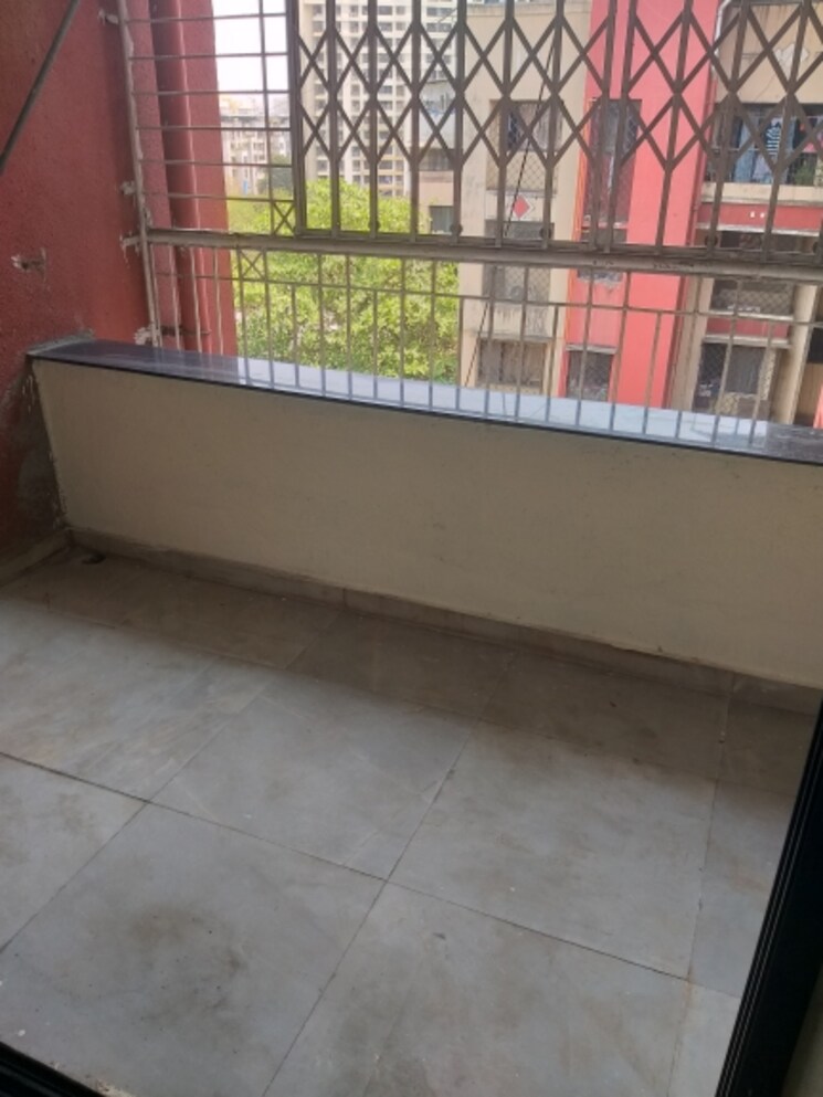 Balcony, cosmos-residancy 1 Bedroom 450 Sq.Ft. Apartment In Kavesar Thane 6846219