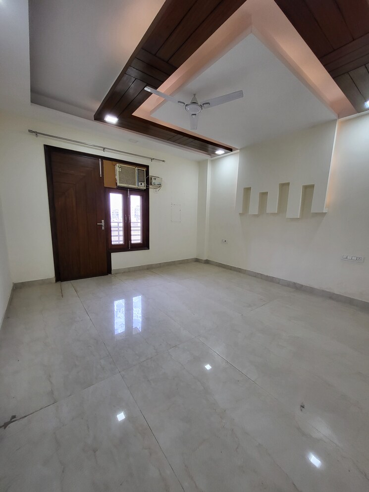 undefined, green fields colony 4 Bedroom 4050 Sq.Ft. Builder Floor In Green Fields Colony Faridabad 6847674