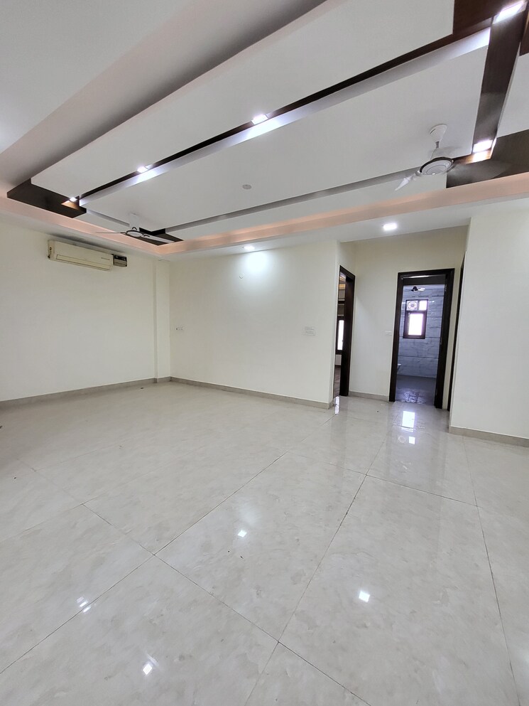 undefined, green fields colony 4 Bedroom 4050 Sq.Ft. Builder Floor In Green Fields Colony Faridabad 6847674