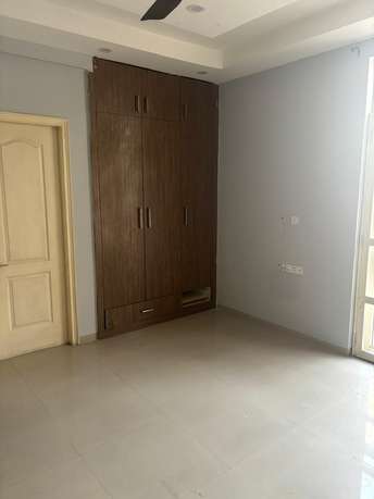 1 BHK Apartment For Rent in Prabhadevi Mumbai  6848235