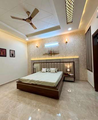 4 BHK Builder Floor For Rent in West Shalimar Bagh RWA Shalimar Bagh Delhi 6849310