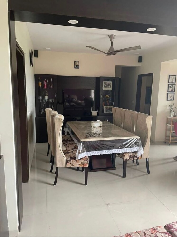 Room, tulip-violet 4 Bedroom 2010 Sq.Ft. Apartment In Sector 69 Gurgaon 6850727