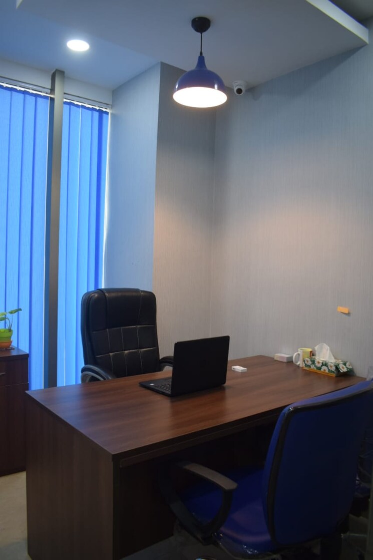 Team Area, sector 135 Commercial Office Space 1100 Sq.Ft. In Sector 135 Noida 6850870