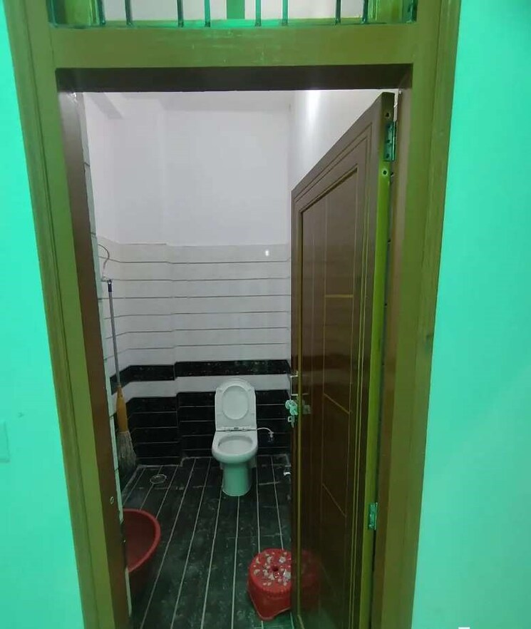 Attached Bathroom, sultanpur road 2 Bedroom 1200 Sq.Ft. Villa In Sultanpur Road Lucknow 6851092