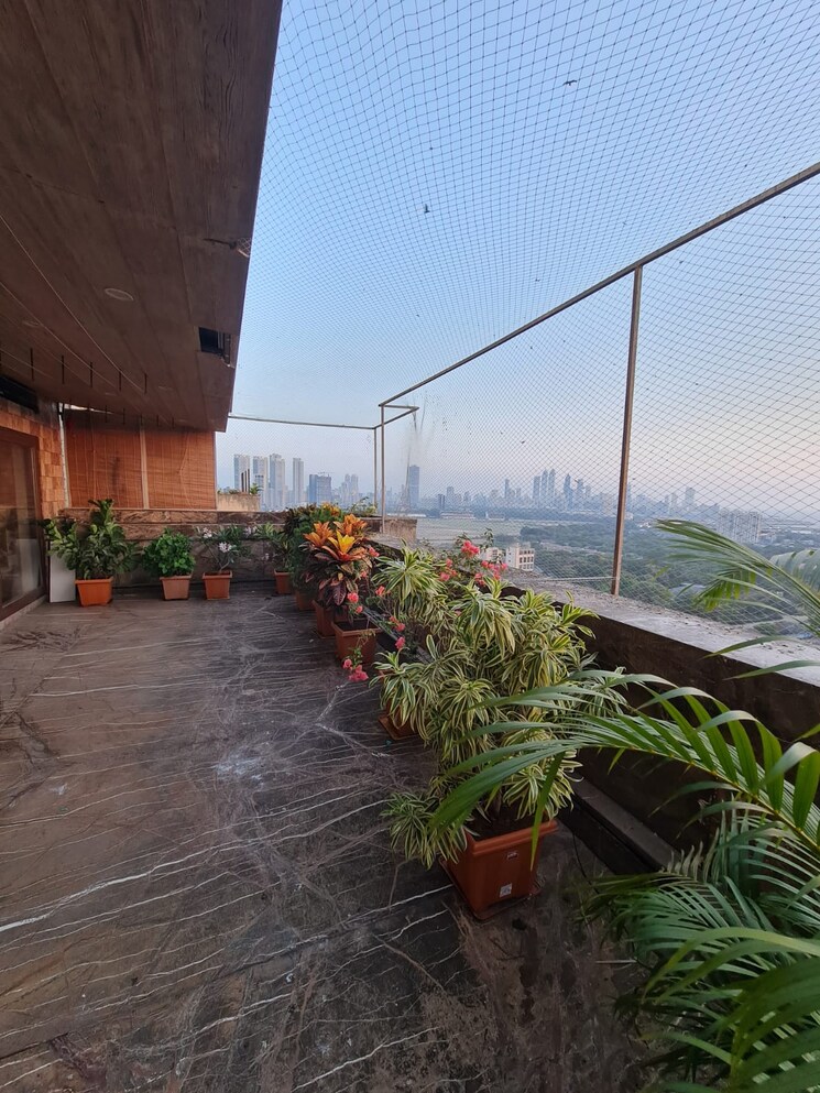 Balcony, lady-ratan-tower 3 Bedroom 2038 Sq.Ft. Apartment In Worli Mumbai 6851613