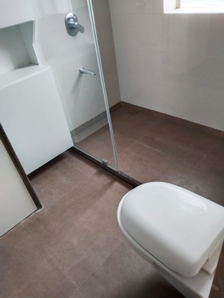 Bathroom, juhu 3 Bedroom 1750 Sq.Ft. Apartment In Juhu Mumbai 6852025
