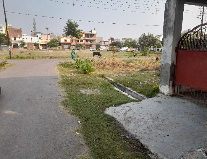 Resale 3780 Sq.Ft. Plot in Ashiyana Lucknow 6852624