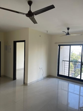 2 BHK Apartment For Resale in Runwal Pearl Manpada Thane  6857391